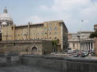 Bella San Pietro * Rome